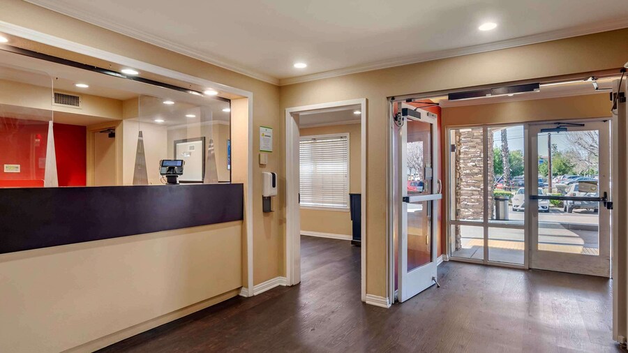 Extended Stay America Suites Los Angeles Monrovia