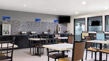 Free daily buffet breakfast