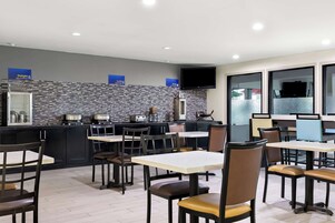 Desayuno buffet incluido todos los días 