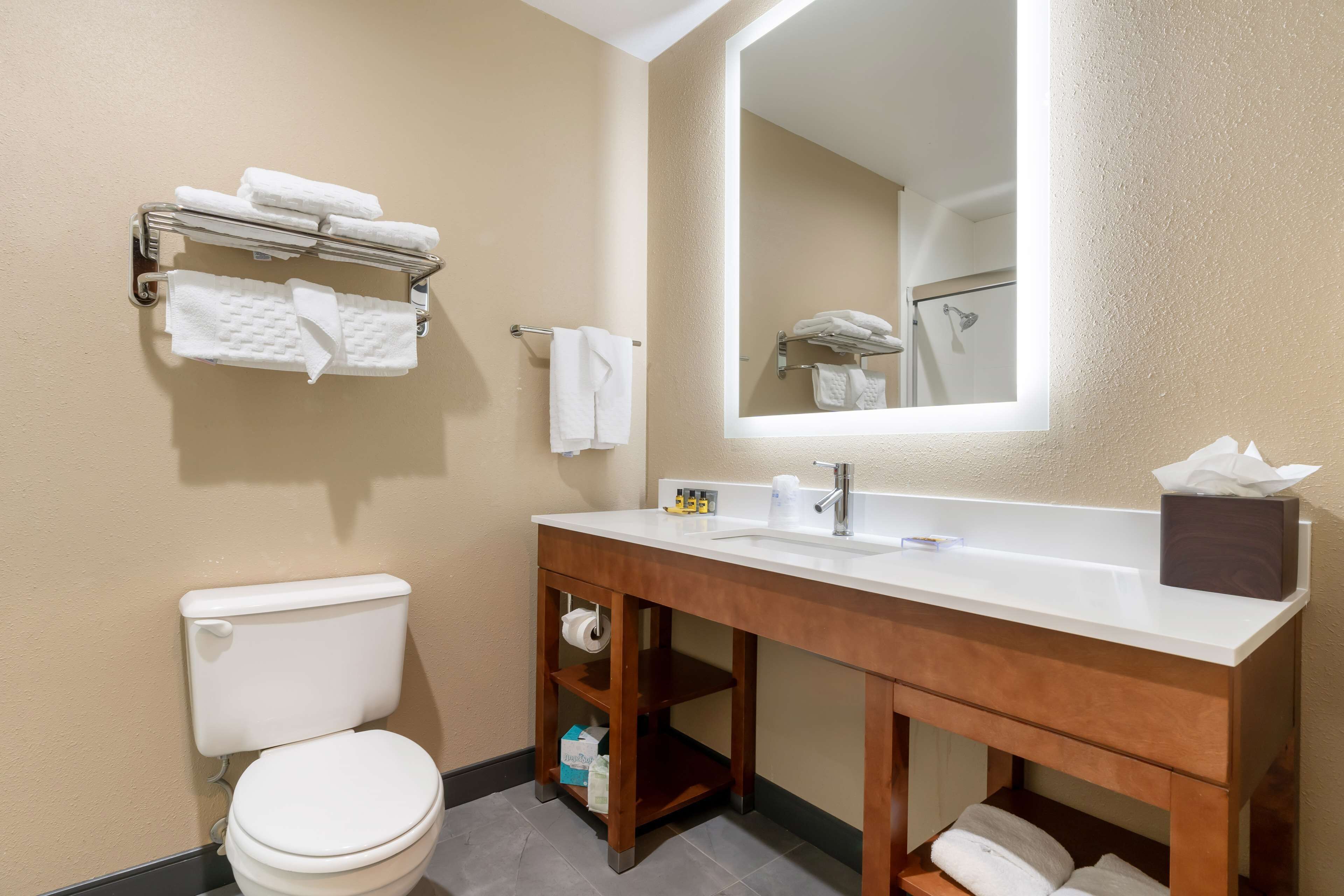 standard room, 2 queen beds, refrigerator & microwave, mountain view | bathroom | free toiletries, hair dryer, towels, soap