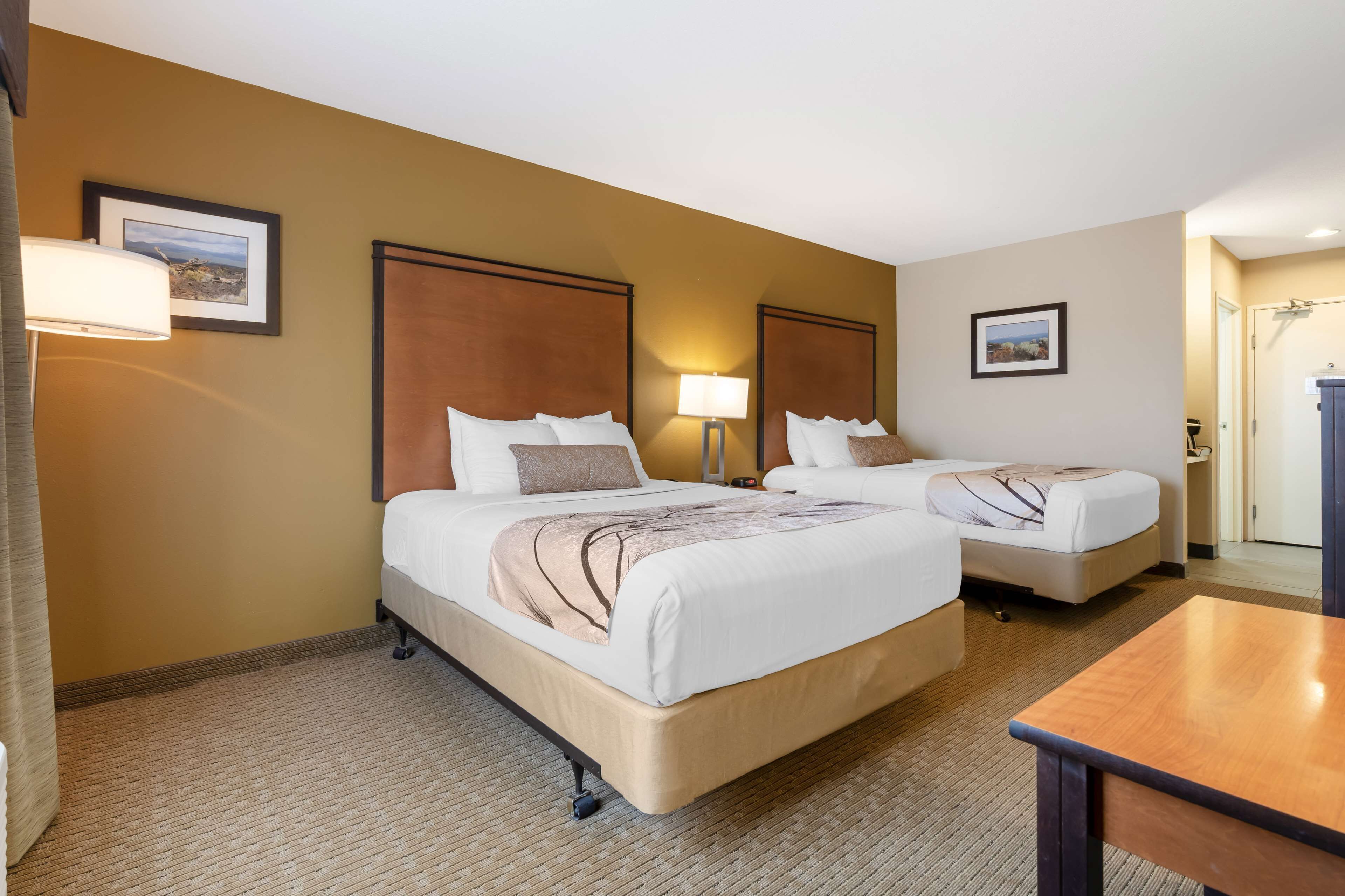 1 bedroom, in-room safe, desk, laptop workspace