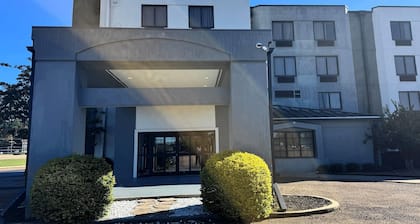 Travelodge by Wyndham Flowood/Jackson/Airport North