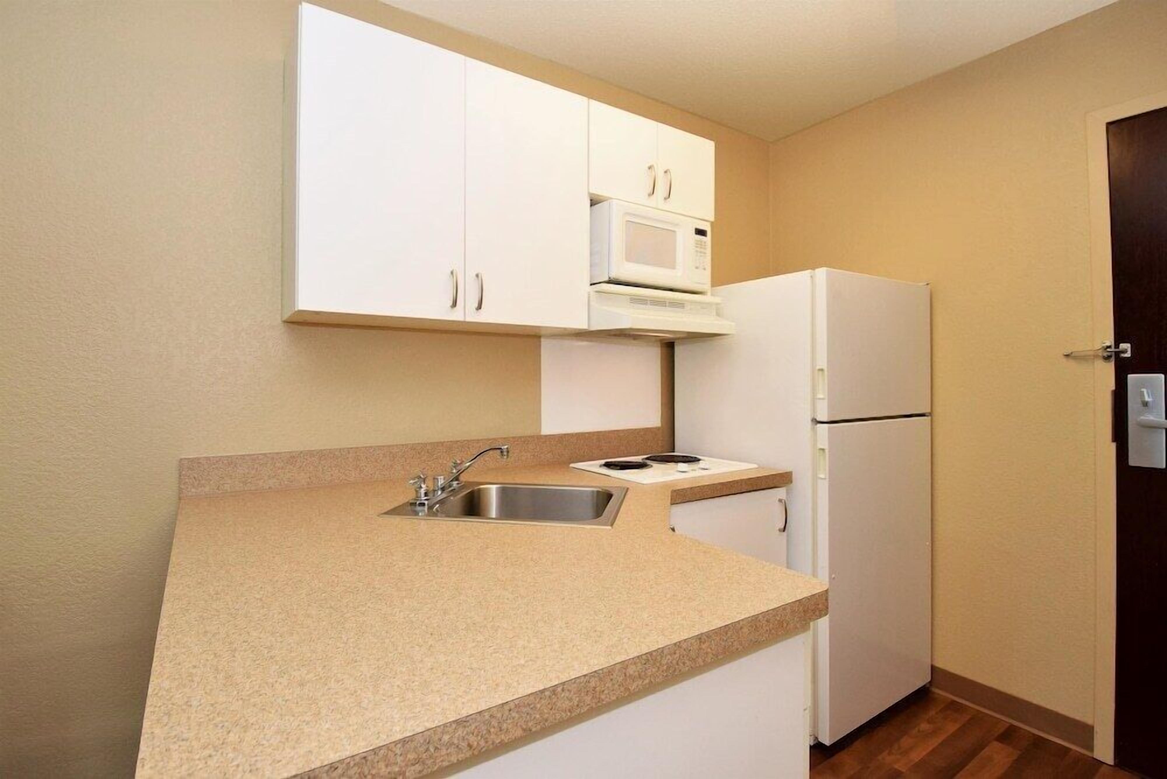Photo - Studio 6 Suites Seattle Kent WA