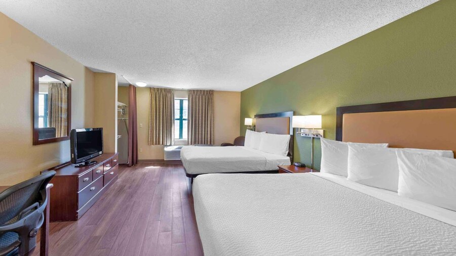Studio 6 Suites Seattle Kent WA