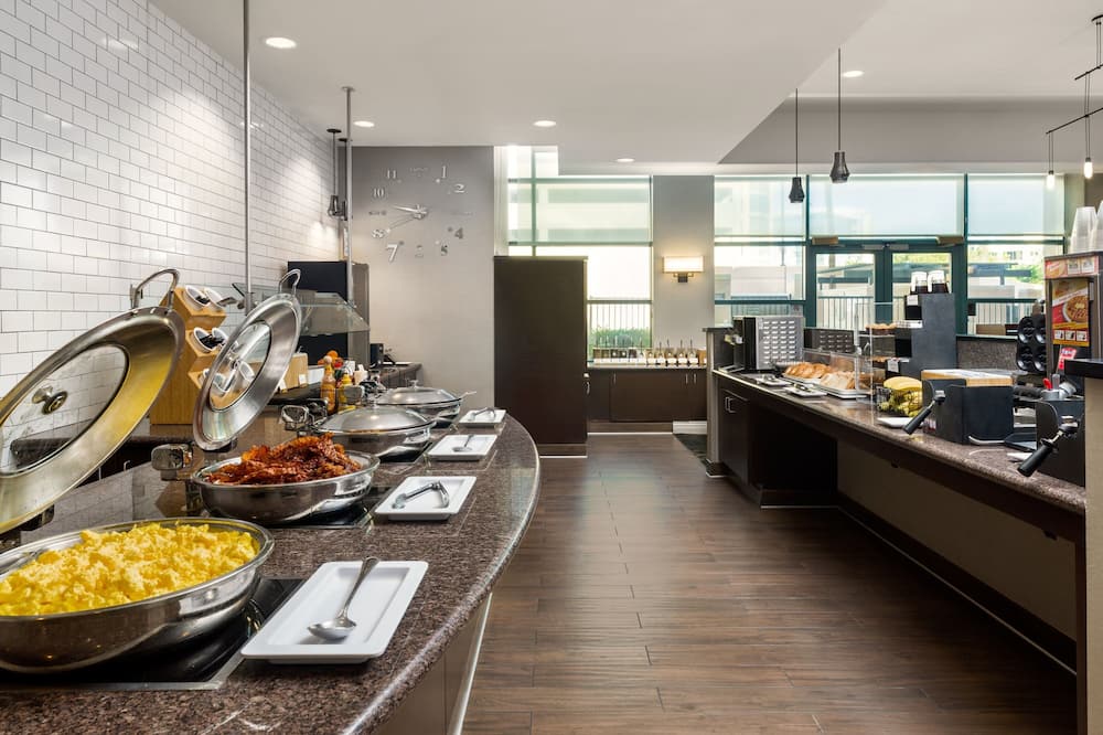 Residence Inn by Marriott Las Vegas Hughes Center