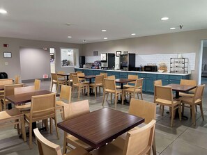 Desayuno buffet incluido todos los días 