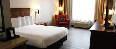 Habitación estándar, 1 cama King size, para no fumadores | Ropa de cama de alta calidad, camas con pillow-top y escritorio
