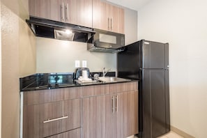 Fridge, microwave, coffee/tea maker