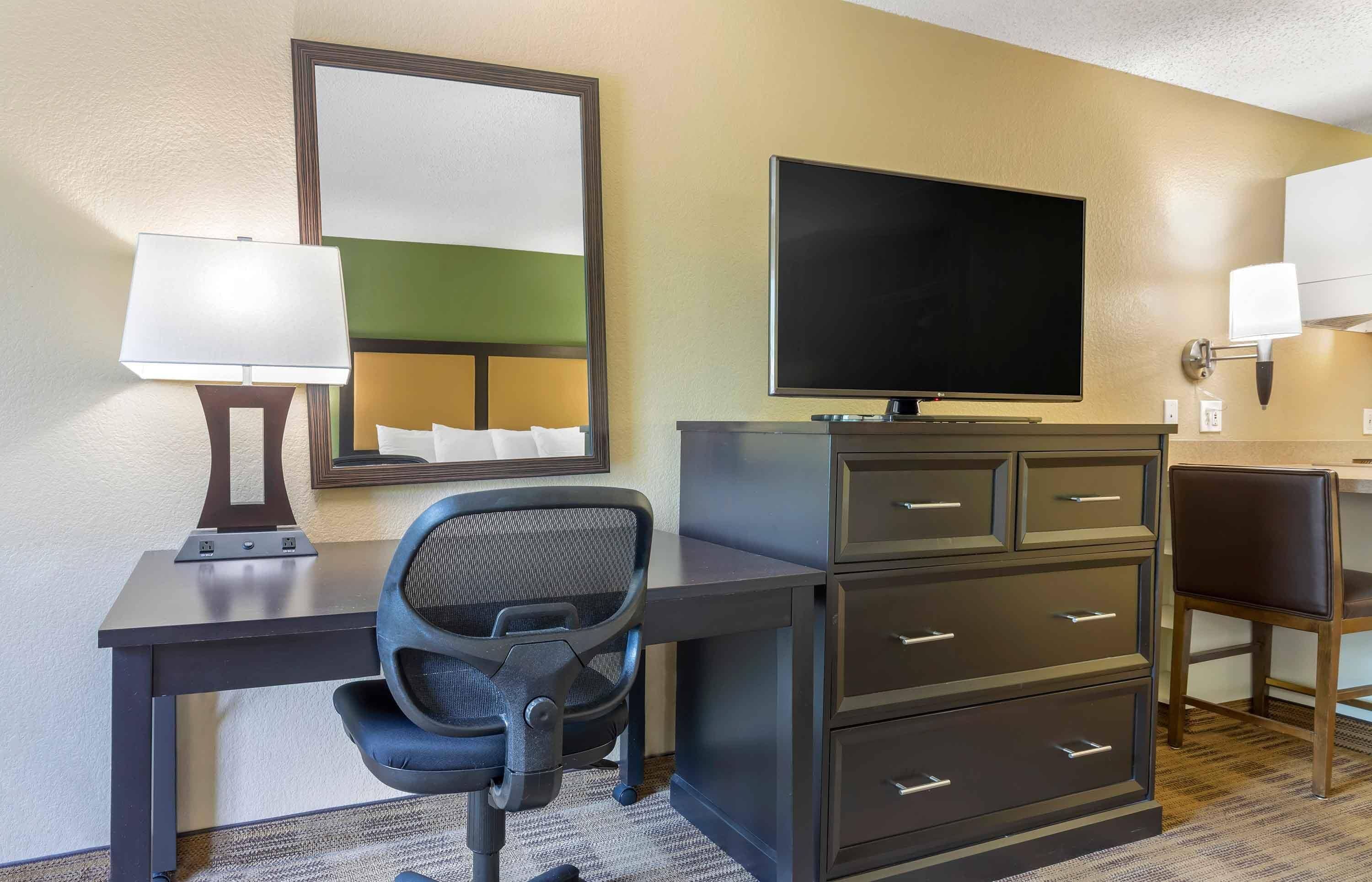 Studio | Mörkläggningsgardiner, strykjärn/strykbräda, gratis wi-fi och sängkläder