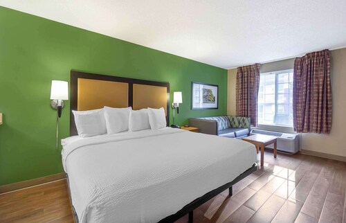 Extended Stay America Suites Seattle Bellevue Factoria