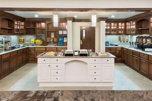 Desayuno bufé gratuito y diario