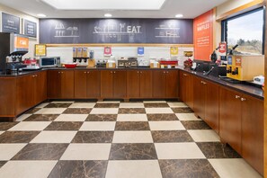 Petit déjeuner continental compris tous les jours