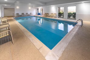 Pool - Hampton Inn Frostburg (Frostburg)