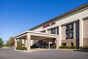 Exterior - Hampton Inn Frostburg (Frostburg)
