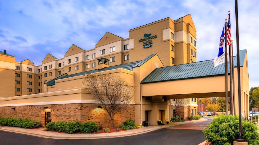 Homewood Suites by Hilton Minneapolis-Mall Of America
