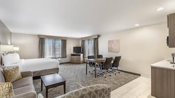 Suite, 1 King Bed, Non Smoking (with Sofabed) | Laptop workspace, iron/ironing board, cribs (free), WiFi (free)