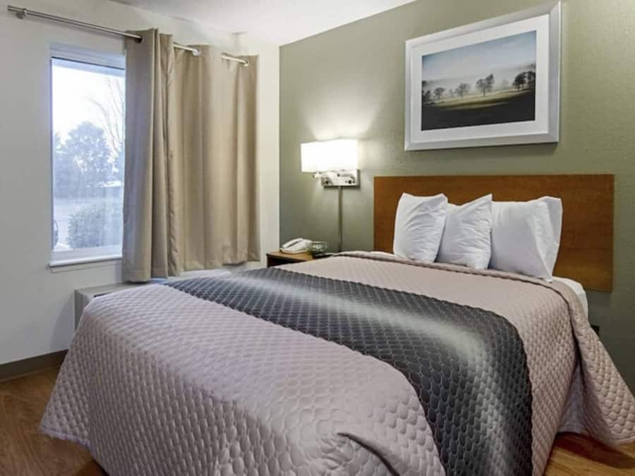 Wi-Fi de cortesia, roupa de cama