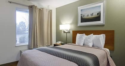 Suburban Studios Winston Salem-University Parkway