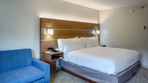 Kamar Standar, 1 Tempat Tidur King dengan tempat tidur Sofa