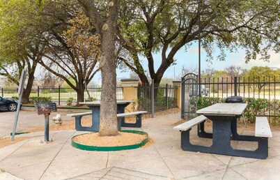 沃思堡醫學中心美國長住套房飯店