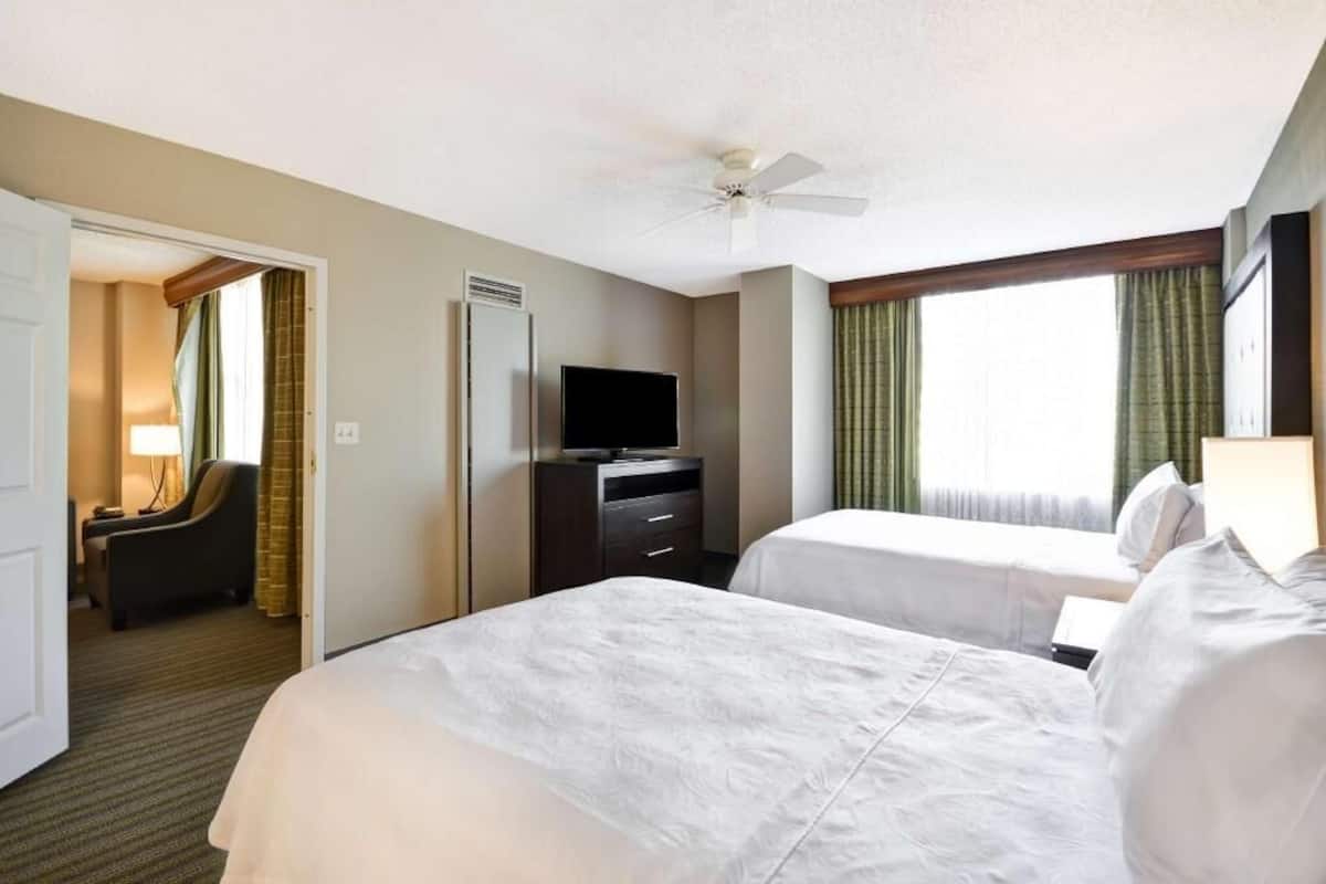 1 bedroom, in-room safe, desk, laptop workspace