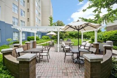 Homewood Suites by Hilton Dulles Int'l Airport