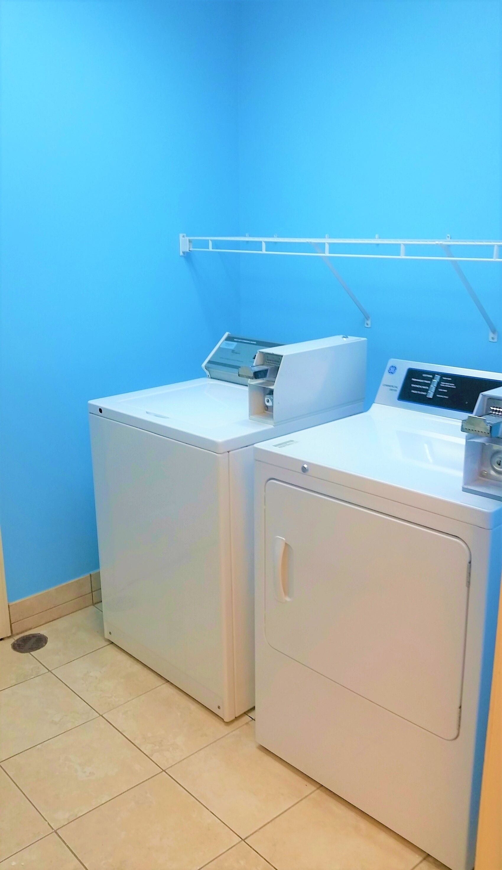 Ruang laundry
