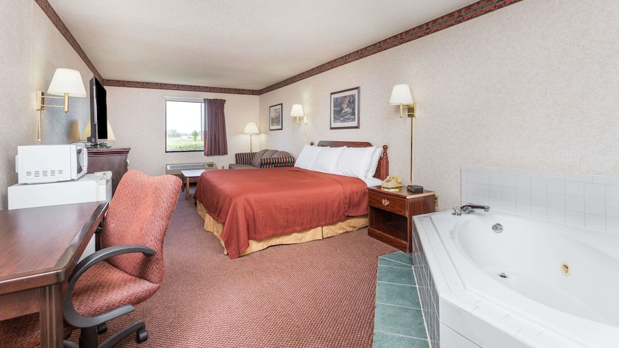 Days Inn by Wyndham Royston