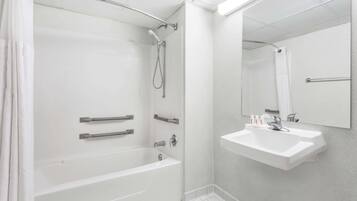 Room, 1 King Bed, Accessible, Non Smoking | Bathroom | Combined shower/tub, free toiletries, hair dryer, towels