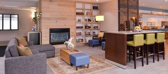 Country Inn & Suites by Radisson, Omaha Airport, IA
