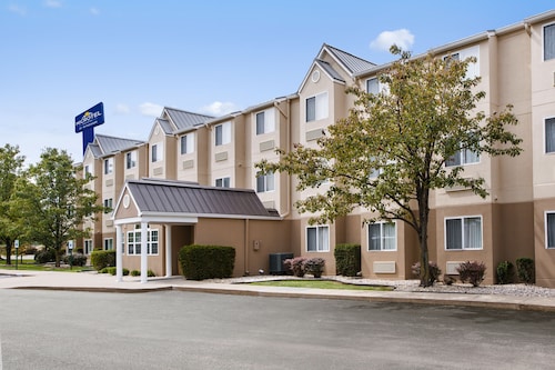 Microtel Inn by Wyndham Louisville East