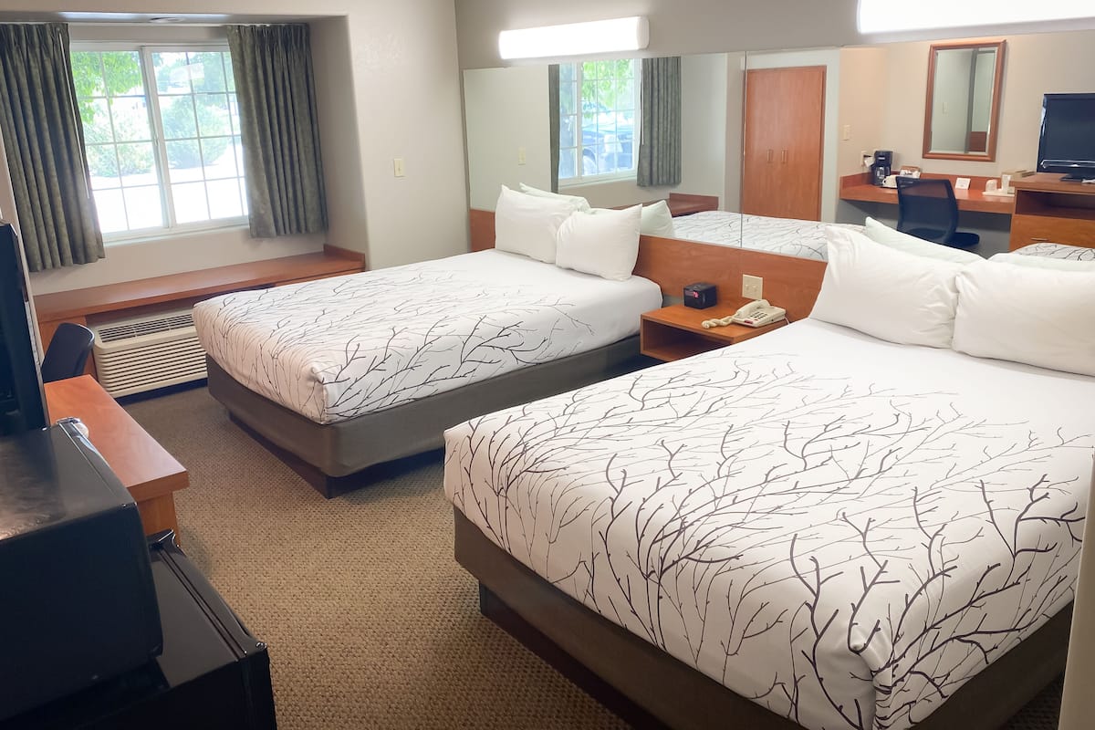 Room, 2 Queen Beds