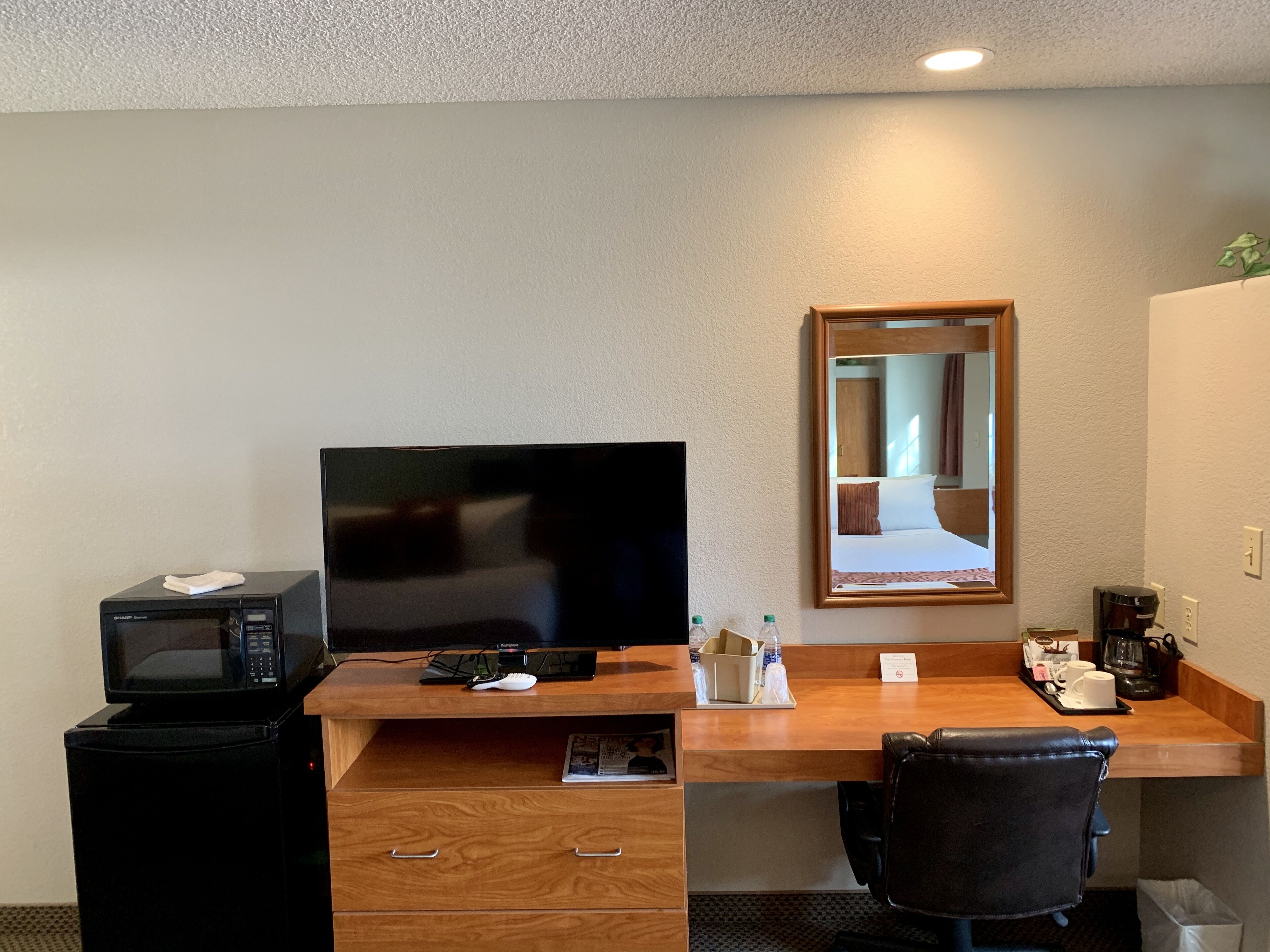 1 bedroom, desk, blackout curtains, free wifi