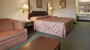 Room - Days Inn by Wyndham Yanceyville (Yanceyville)
