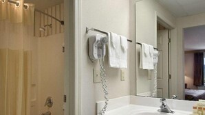 Bathroom - Days Inn by Wyndham Yanceyville (Yanceyville)