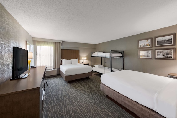 Suite, 2 Queen Beds, Non Smoking | Premium bedding, desk, blackout drapes, soundproofing
