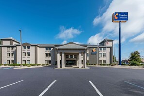 Exterior - Comfort Inn & Suites Tipp City Dayton North I-75 (Tipp City)