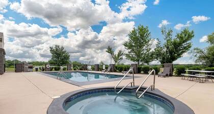 Best Western Locust Grove Inn & Suites