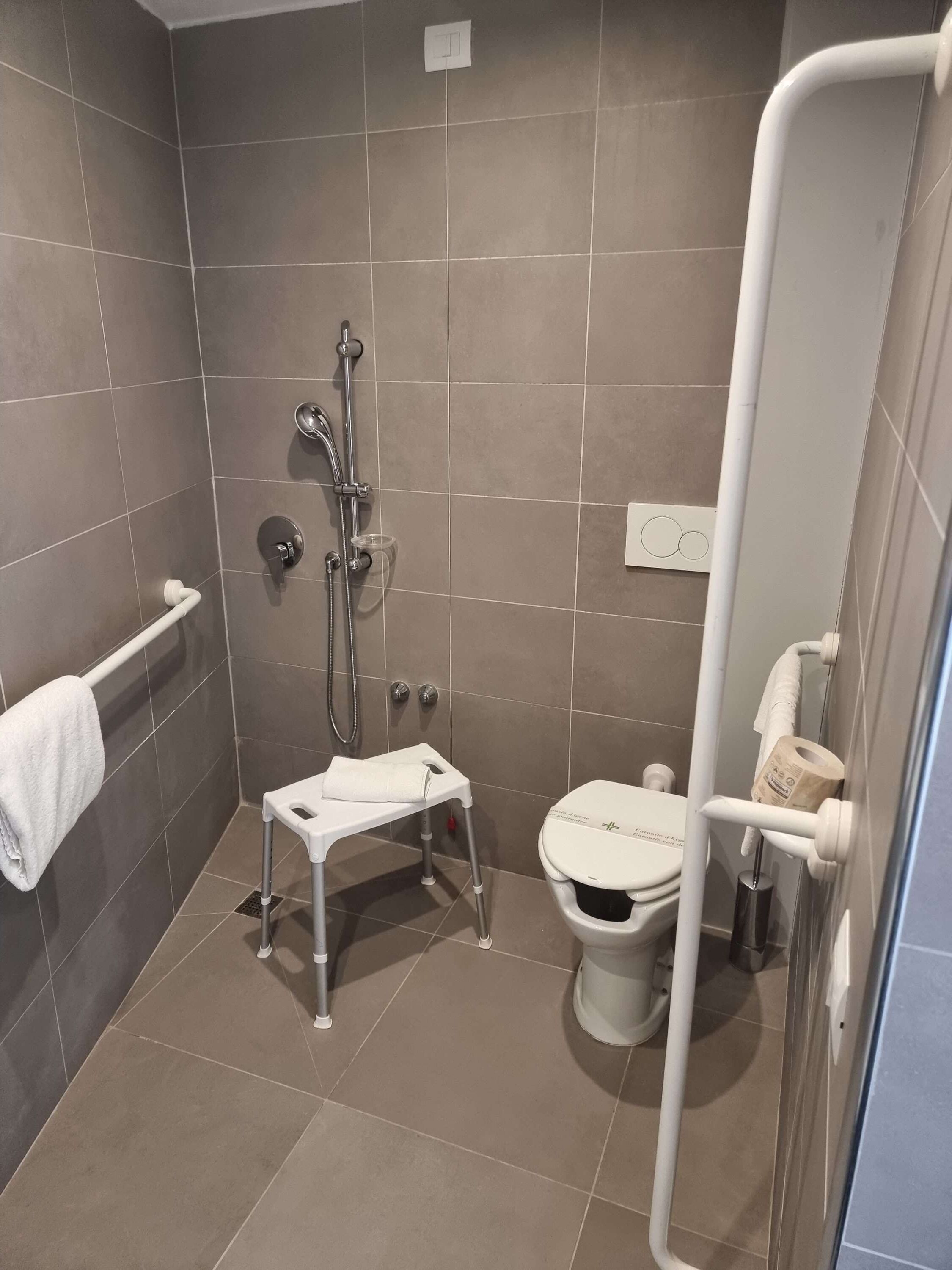 standard room, 1 double bed with sofa bed | 2 bedrooms, hypo-allergenic bedding, down duvets, minibar