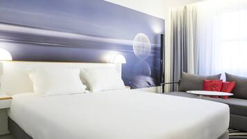 Superior Room, 1 Double Bed with Sofa bed | 2 bedrooms, hypo-allergenic bedding, down duvets, minibar