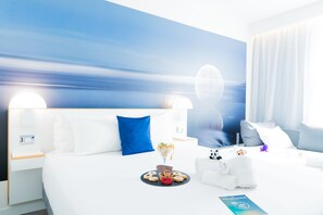 Superior Room, 1 Double Bed with Sofa bed | 2 bedrooms, hypo-allergenic bedding, down duvets, minibar