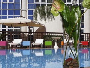 Seasonal outdoor pool - Novotel Firenze Nord Aeroporto (Sesto Fiorentino)