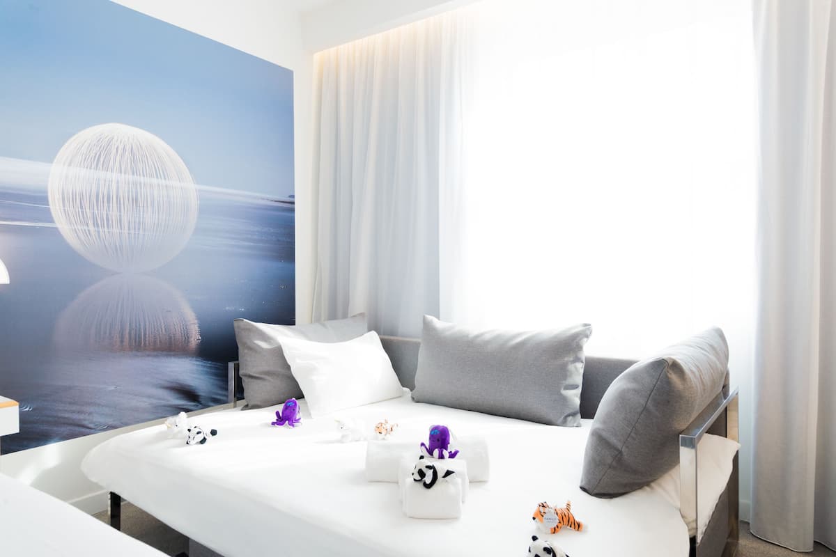 executive room, 1 double bed with sofa bed | 2 bedrooms, hypo-allergenic bedding, down duvets, minibar