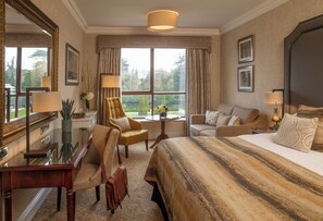 In-room safe, desk, laptop workspace, blackout curtains - St. Helen's Hotel   (Dublin)