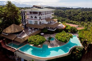 Aerial view - La Mariposa Hotel (Quepos)