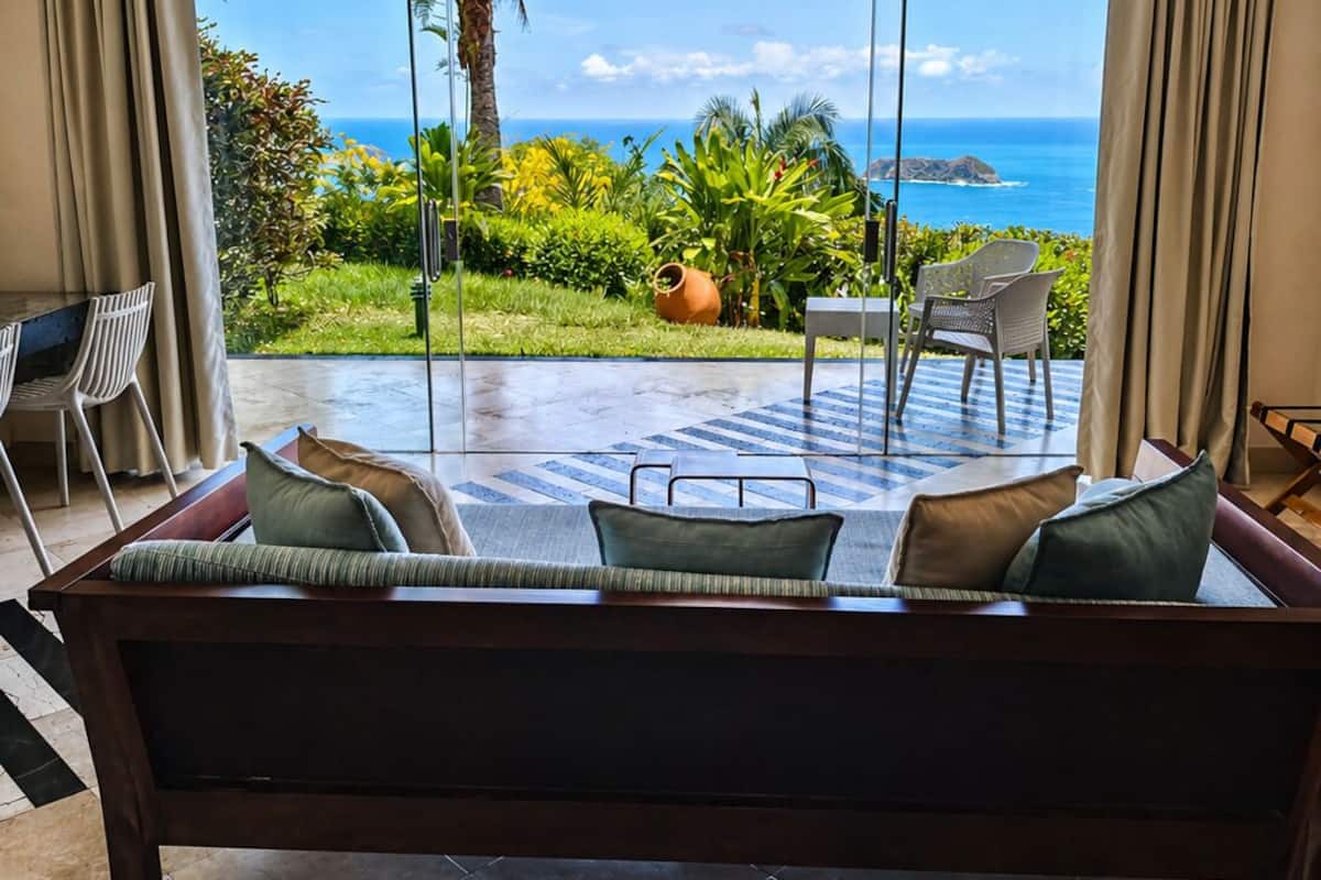 Premier Ocean Garden View Room