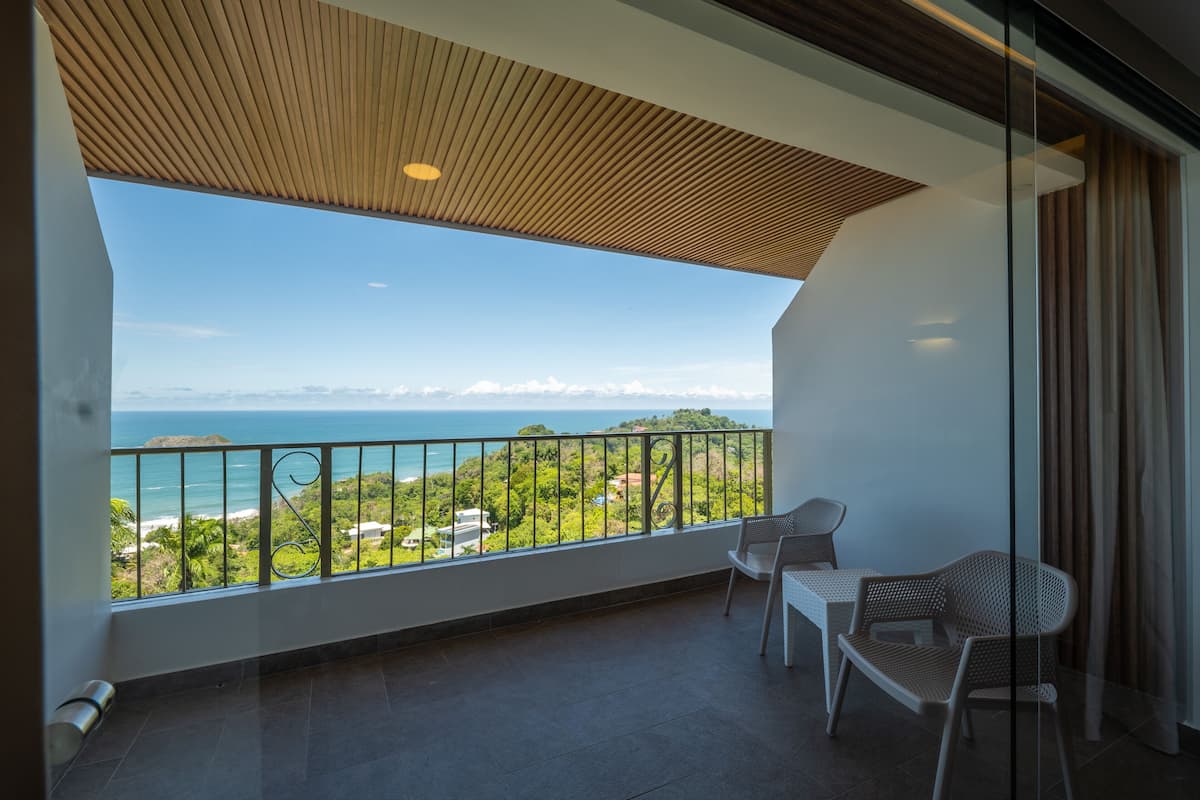 superior sunset ocean view room | terrace/patio