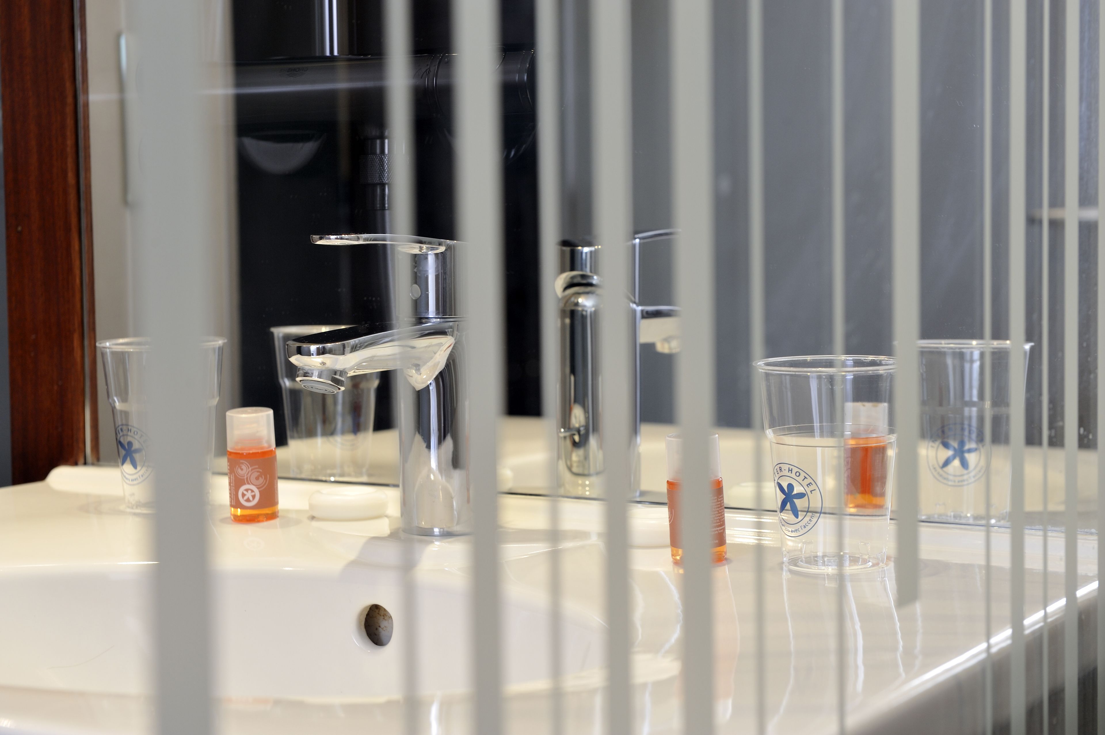 superior double room | bathroom | shower, free toiletries, hair dryer, towels