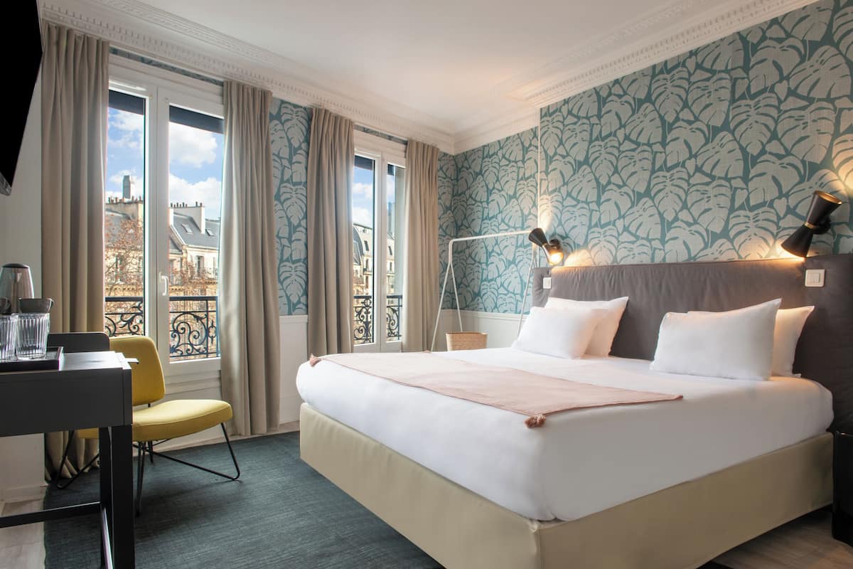 Deluxe Twin Room | Premium bedding, in-room safe, individually decorated