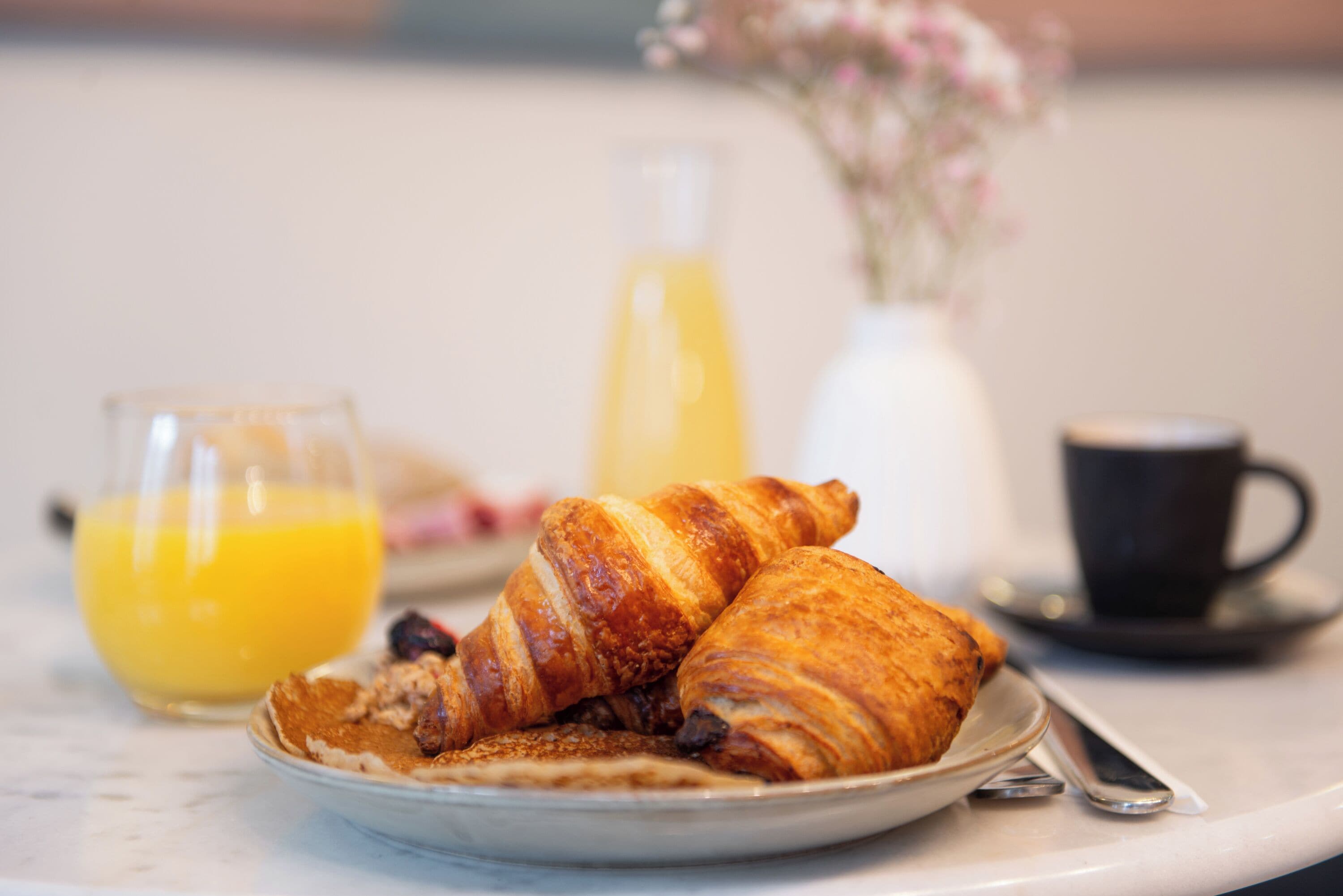 daily buffet breakfast (eur 12 per person)